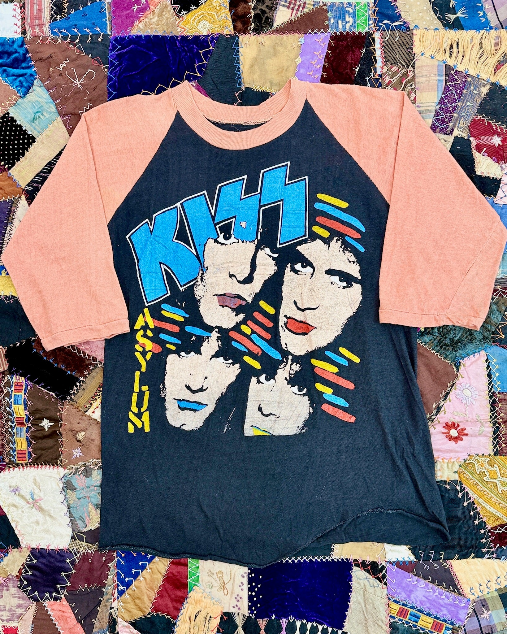 Vintage Tees – Worn-In Graphic & Band Tees | Feathers Boutique