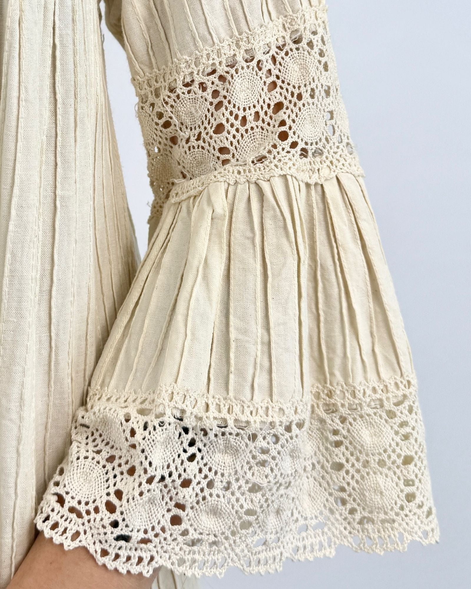 70s Angels Path Crochet Maxi Dress