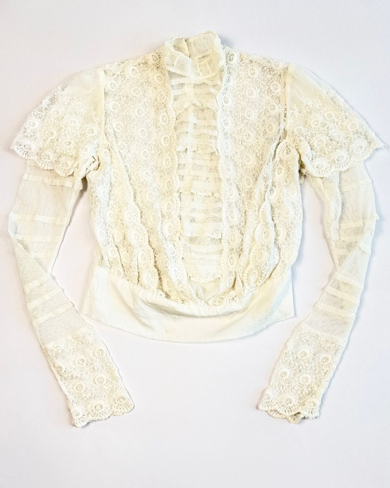 Edwardian White Mesh Lawn Top