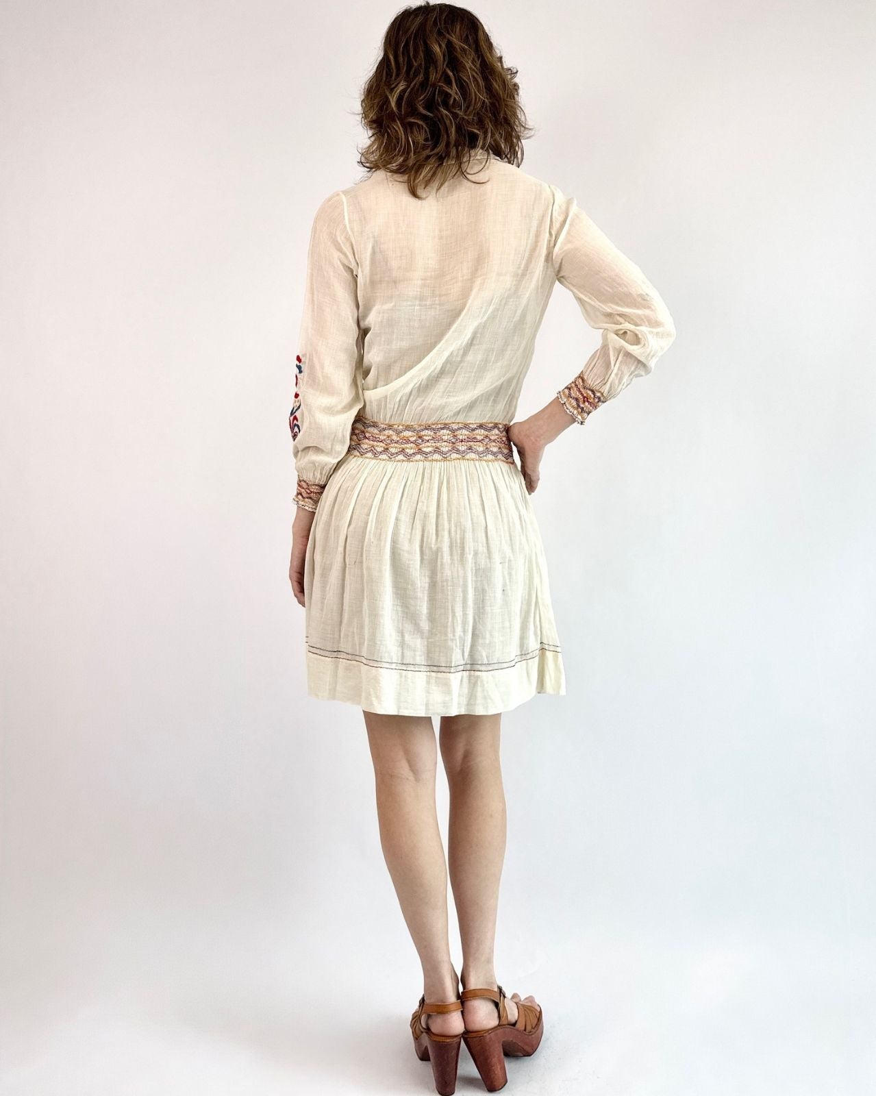 1930s Flowers Rise Hungarian Folk Art Dress