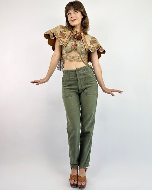 60s Char Wrapped In Petals Leather Collar