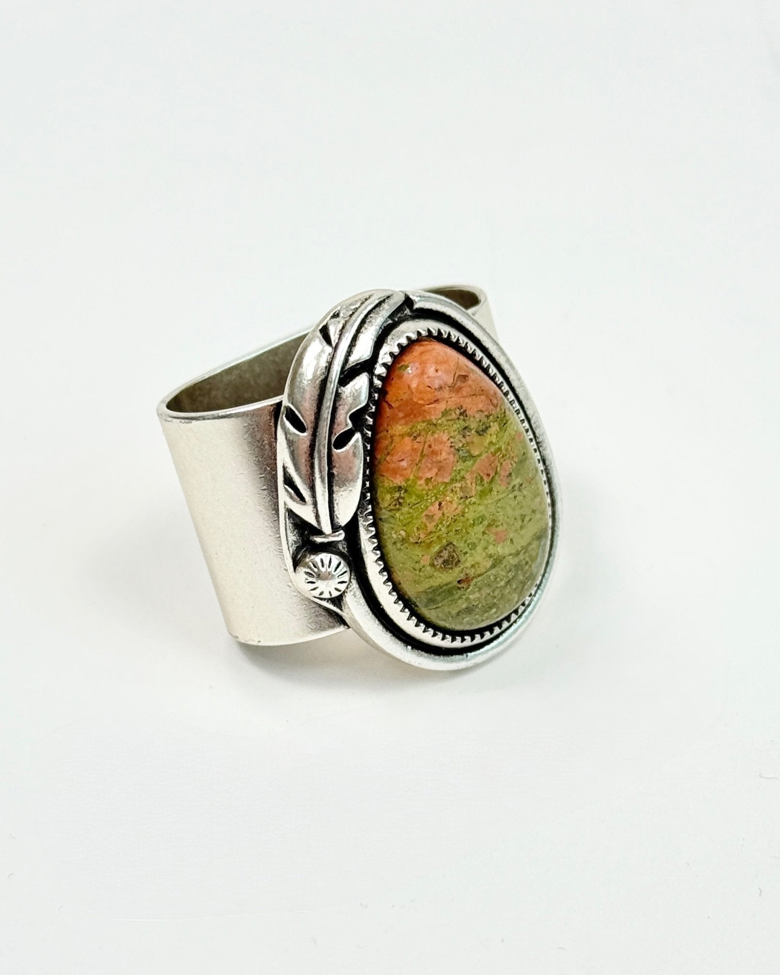 Iron Lamb Unakite Slider