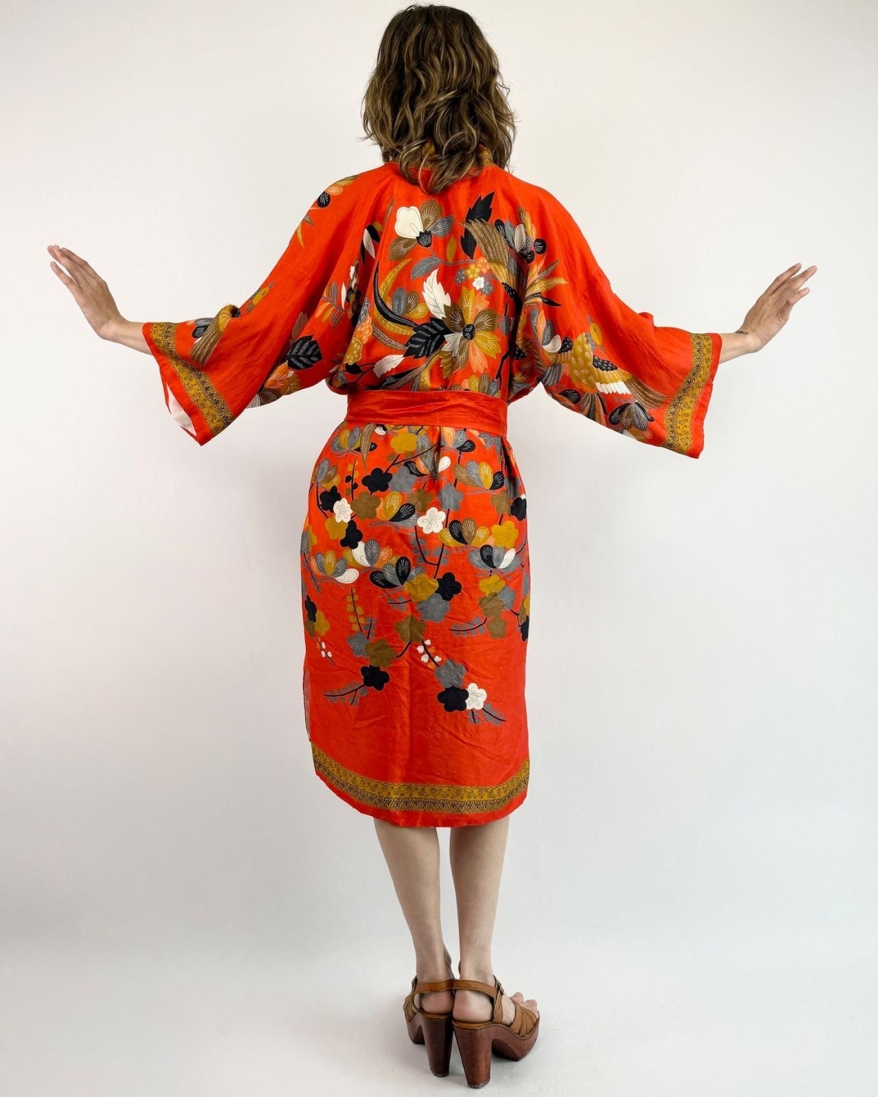 1920s Pongee Citrus Sun Silk Robe