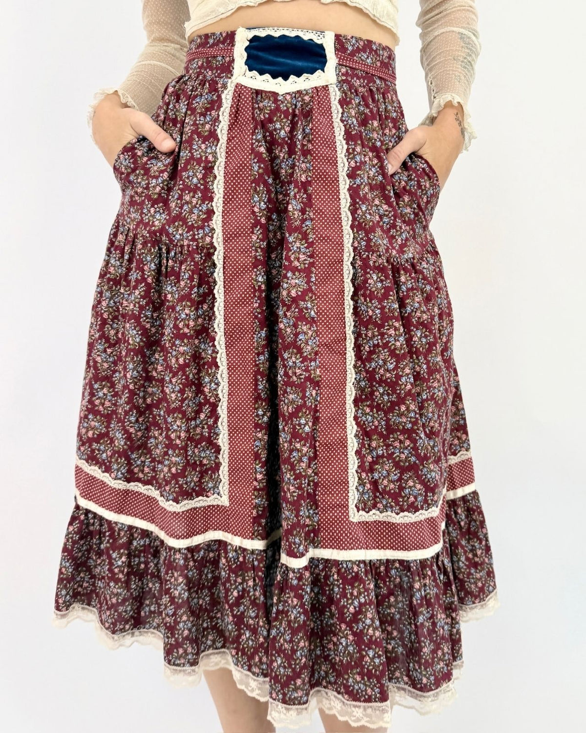 Gunne Sax Orchard Calls Floral Skirt