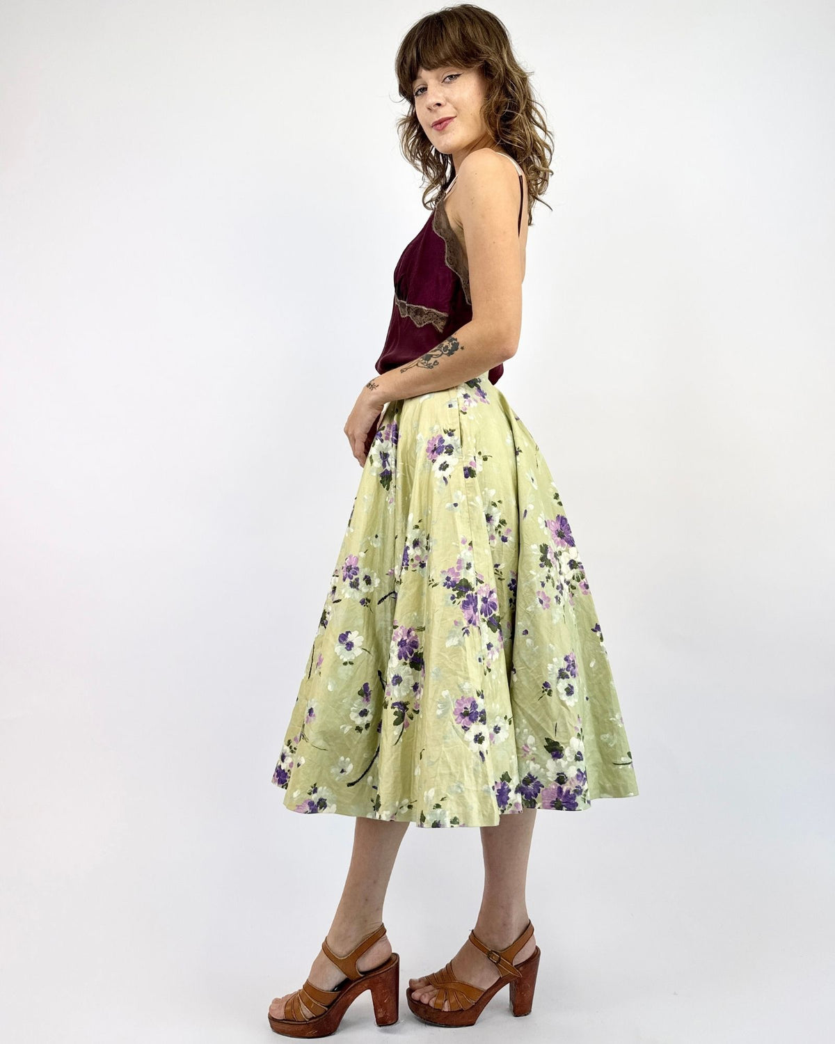 1950s Gliding Vines Floral Skirt