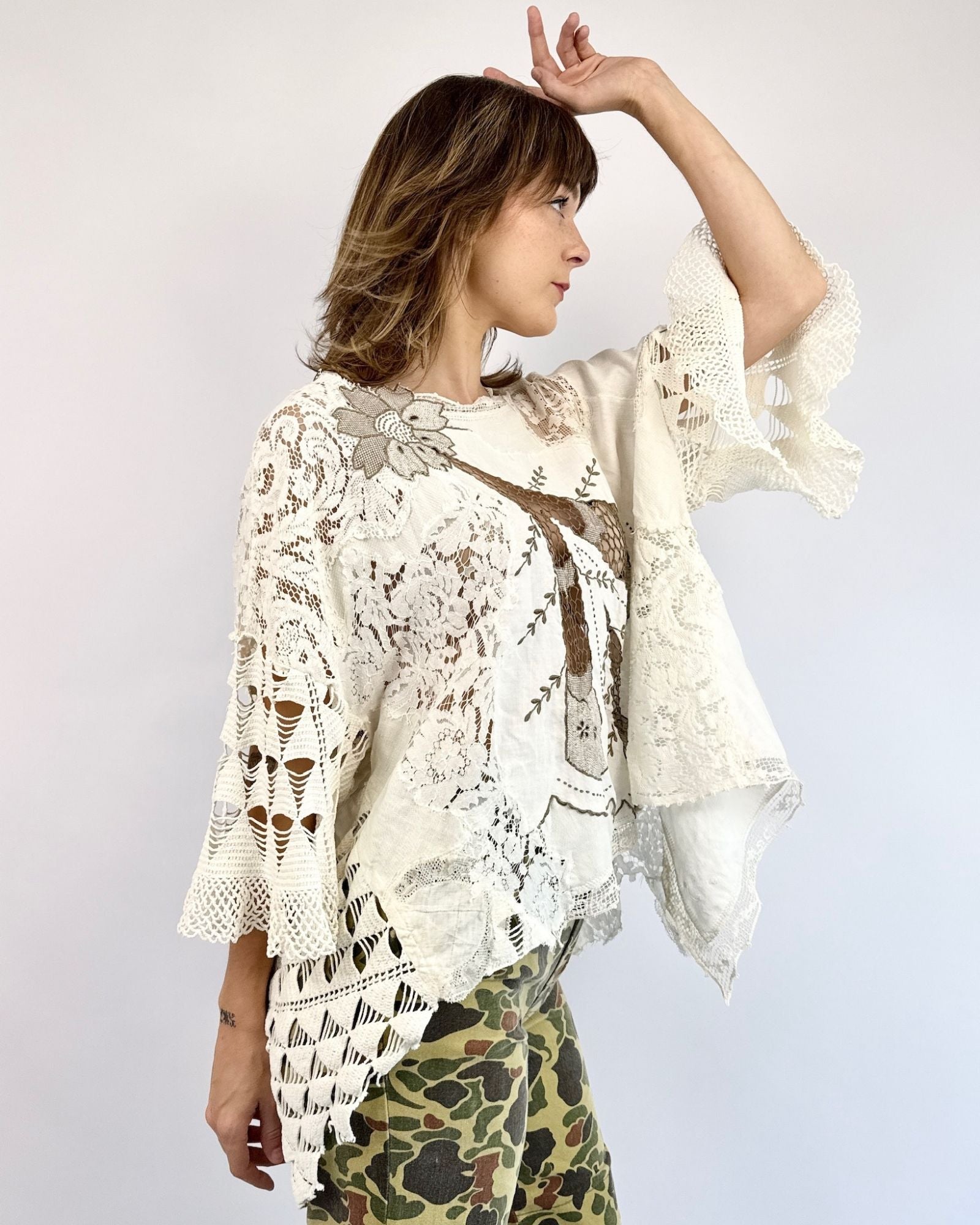 Char Soul Windows Lace Crochet Tunic