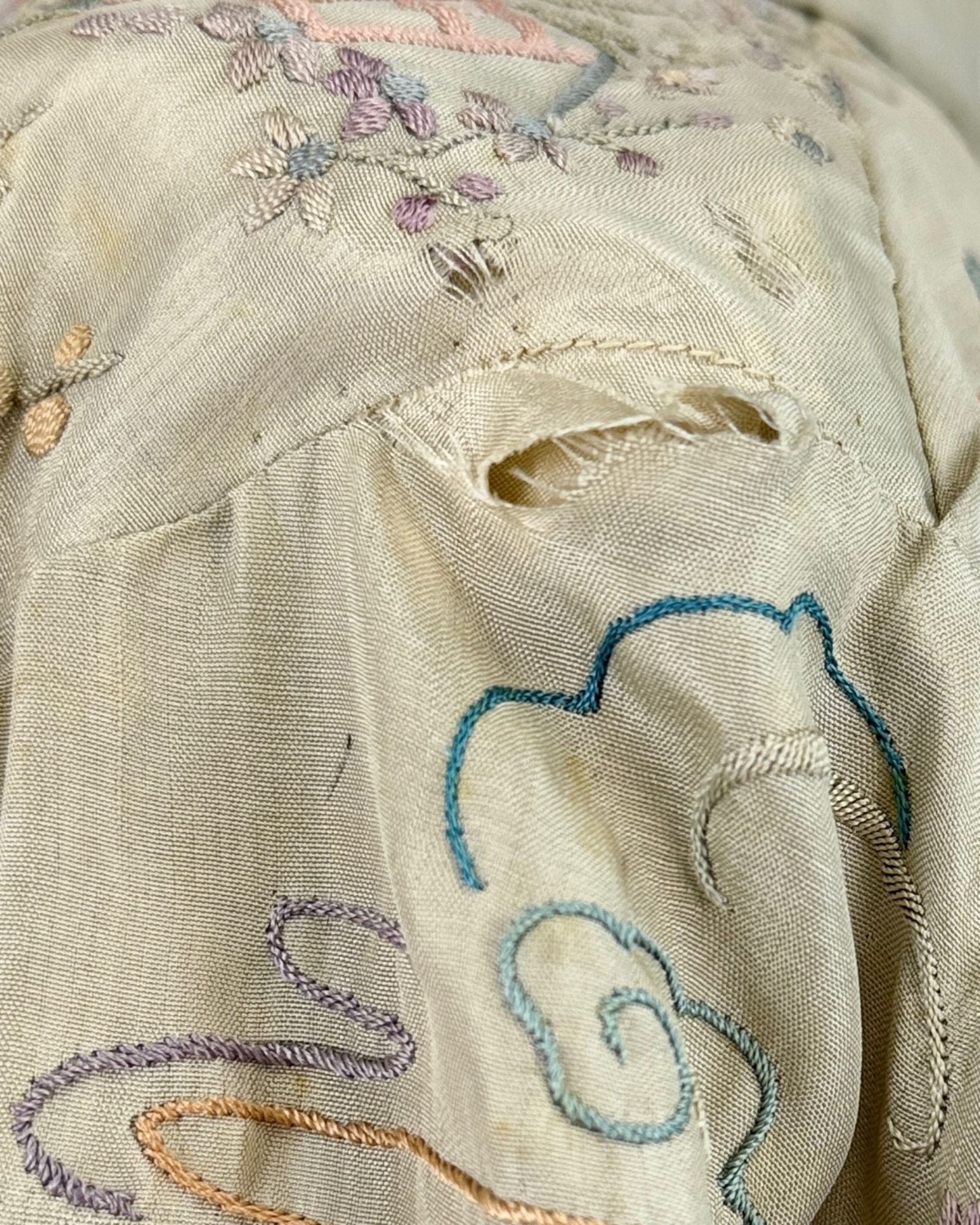 1920's Embroidered Chinese Robe