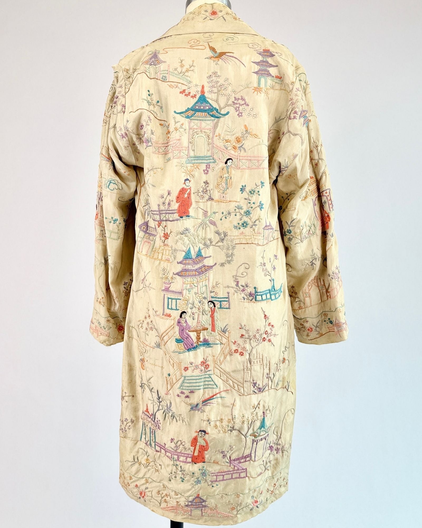 1920's Embroidered Chinese Robe