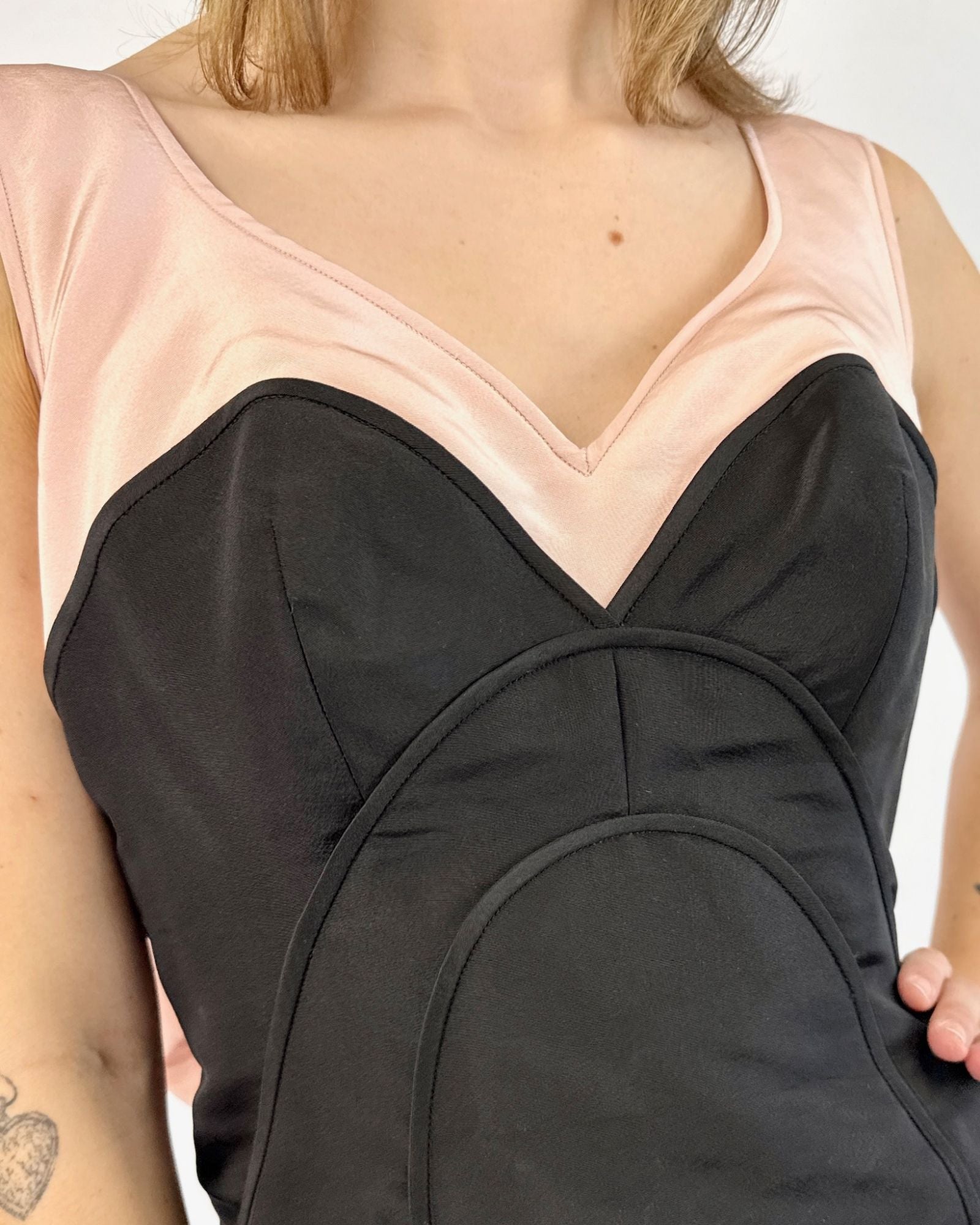 Oscar de la Renta Take a Bow Gown