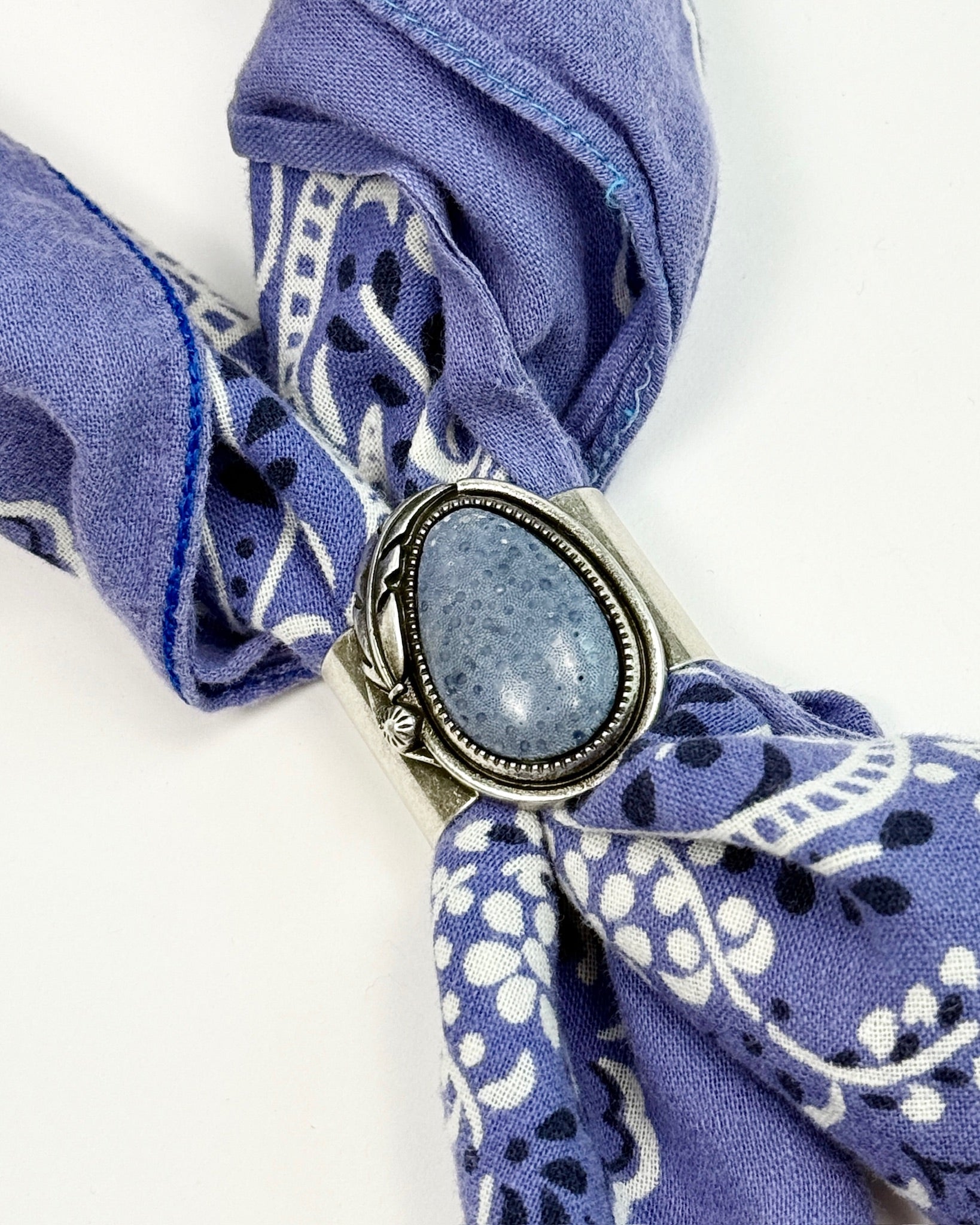 Iron Lamb Chalcedony Slider