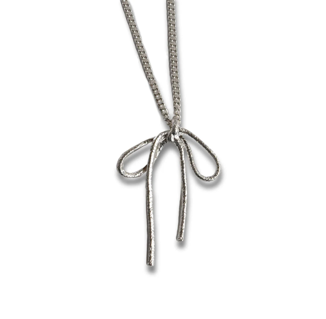 Watersandstone Little Bow Necklace