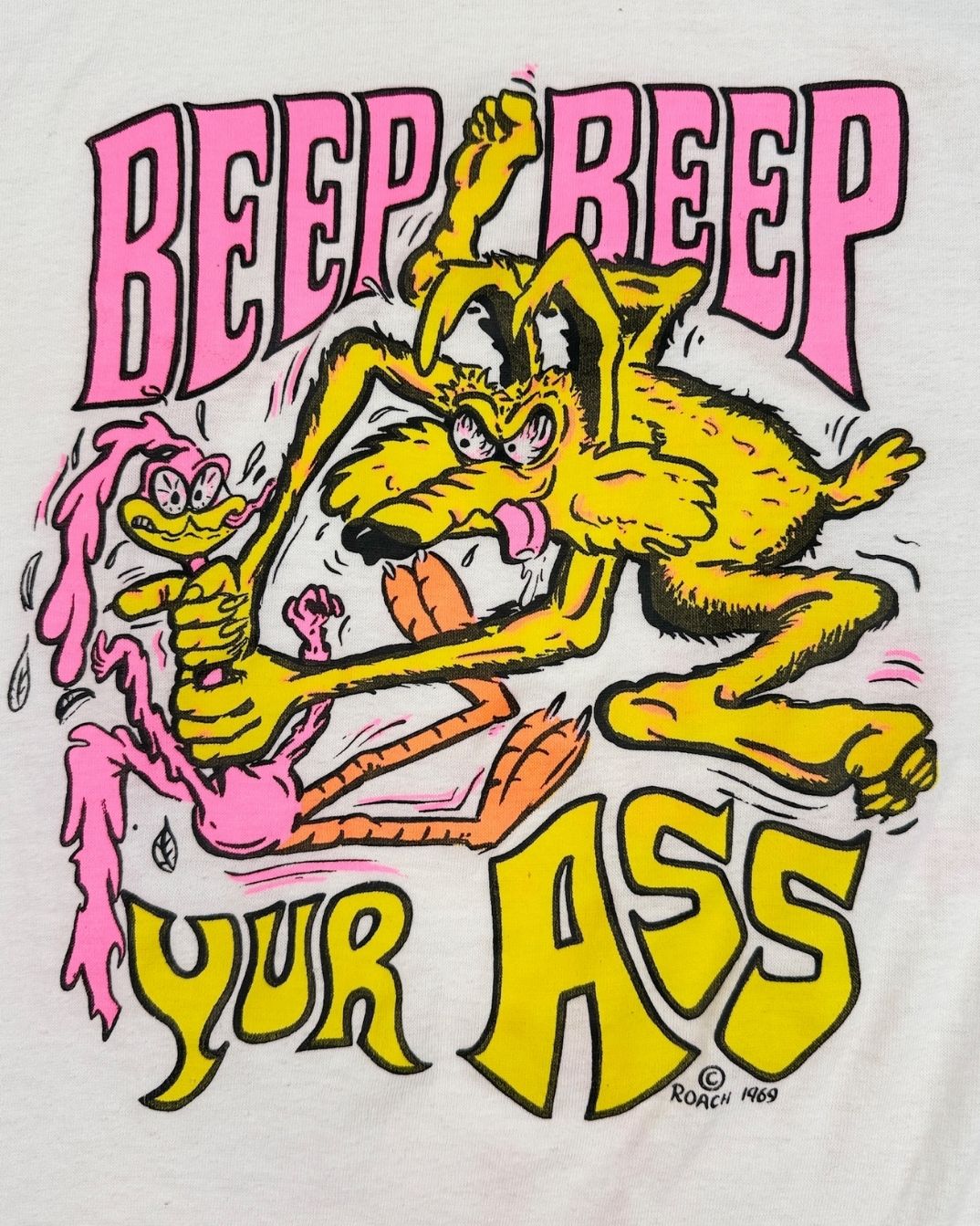 1969 Coyote/Roadrunner Roach Tee