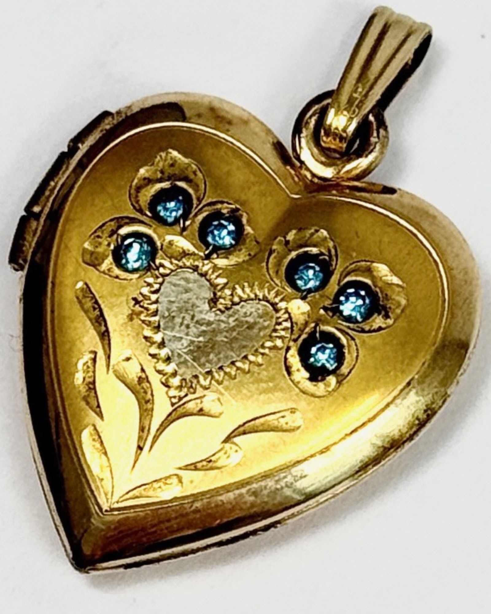 Gold Fill Etched Heart Locket