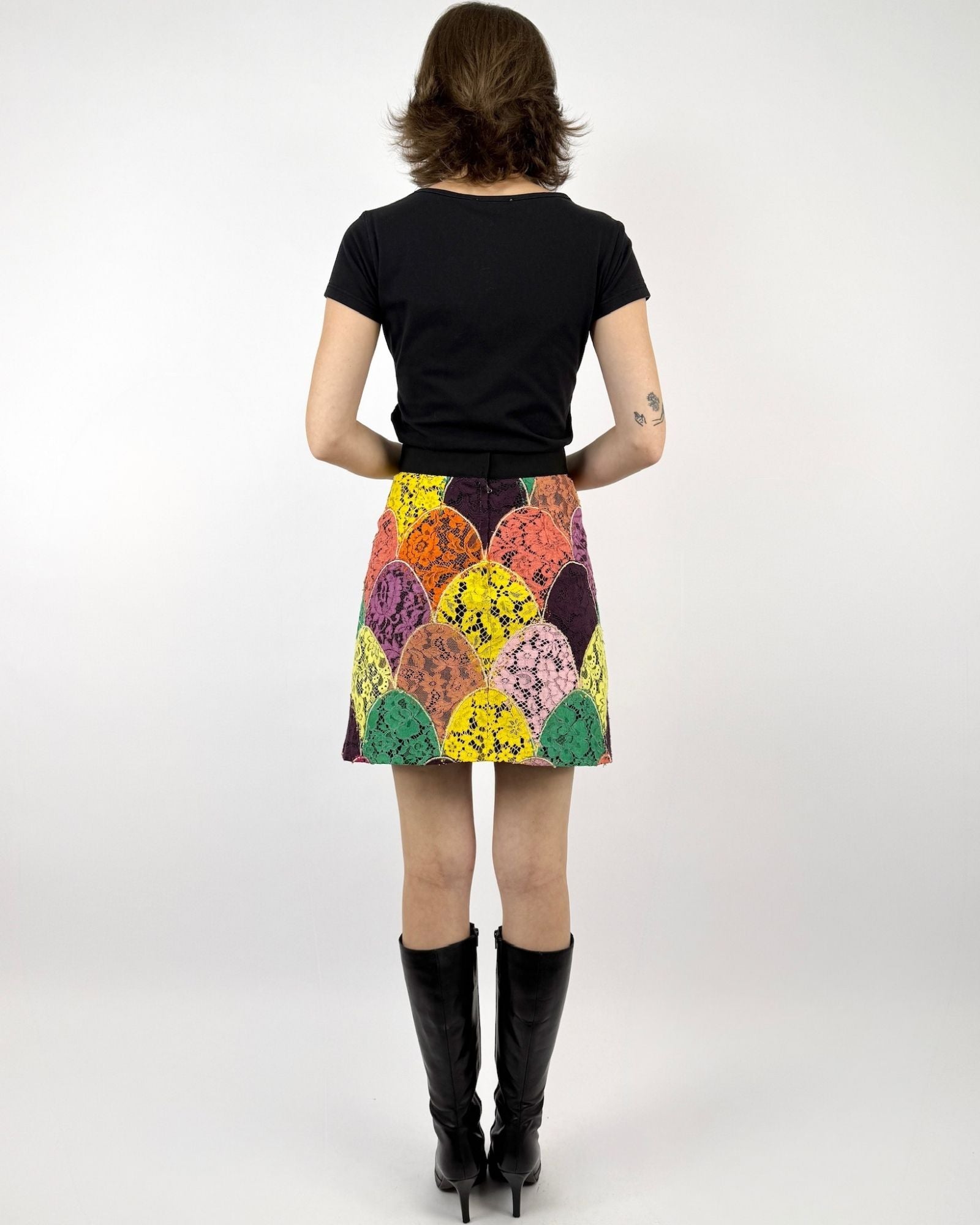 Dolce+Gabbana Scalloped Lace Skirt