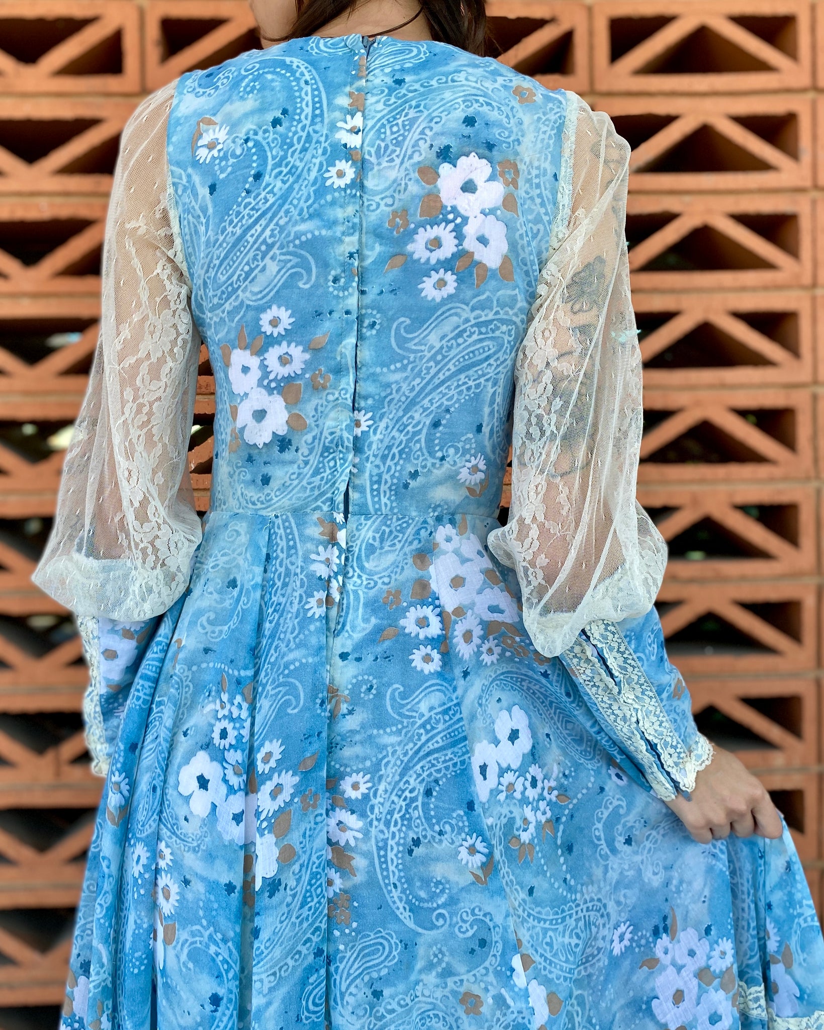 Wonderland Blue Floral Gunne Sax Dress