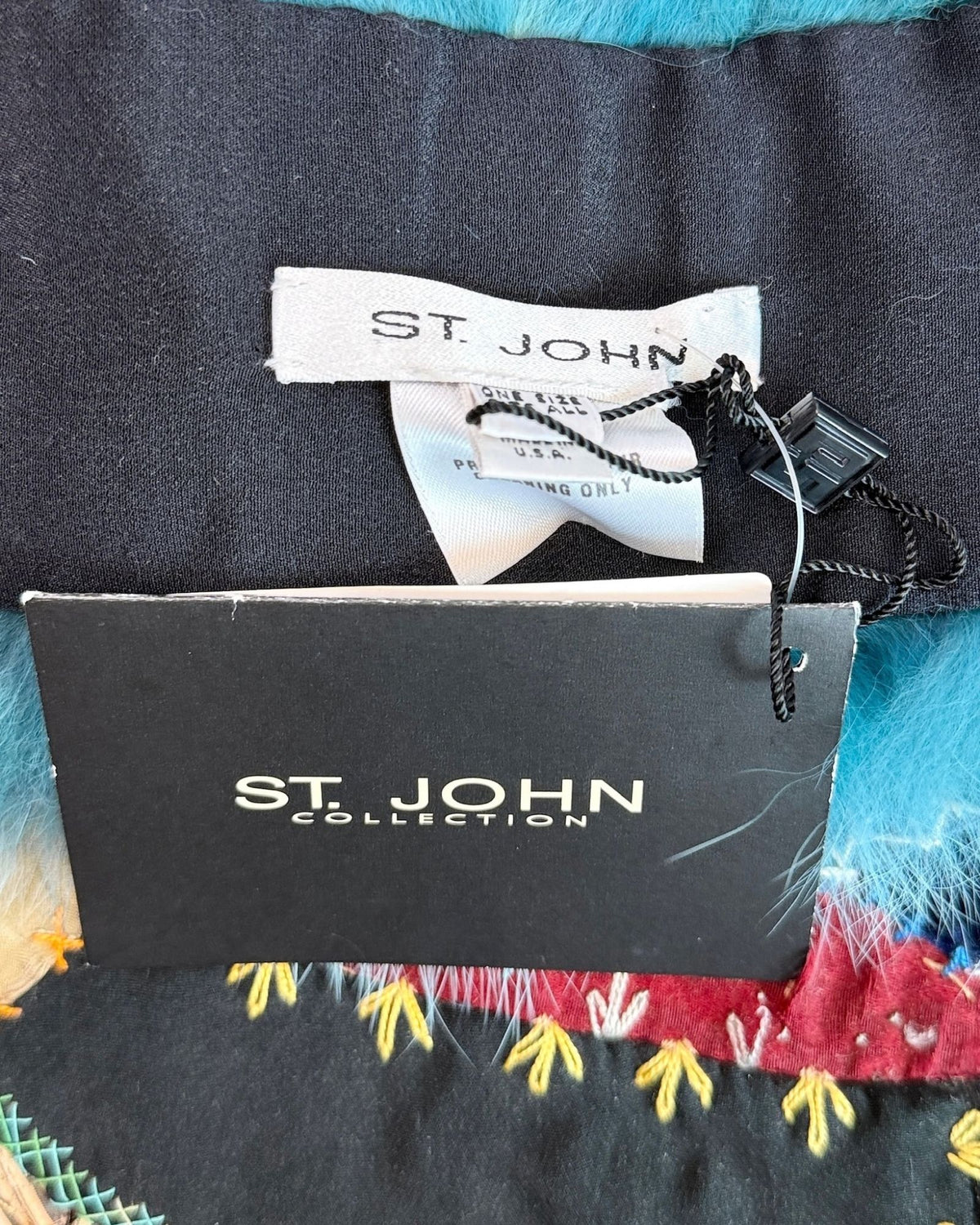 St. John Turquoise Lynx Fur Collar