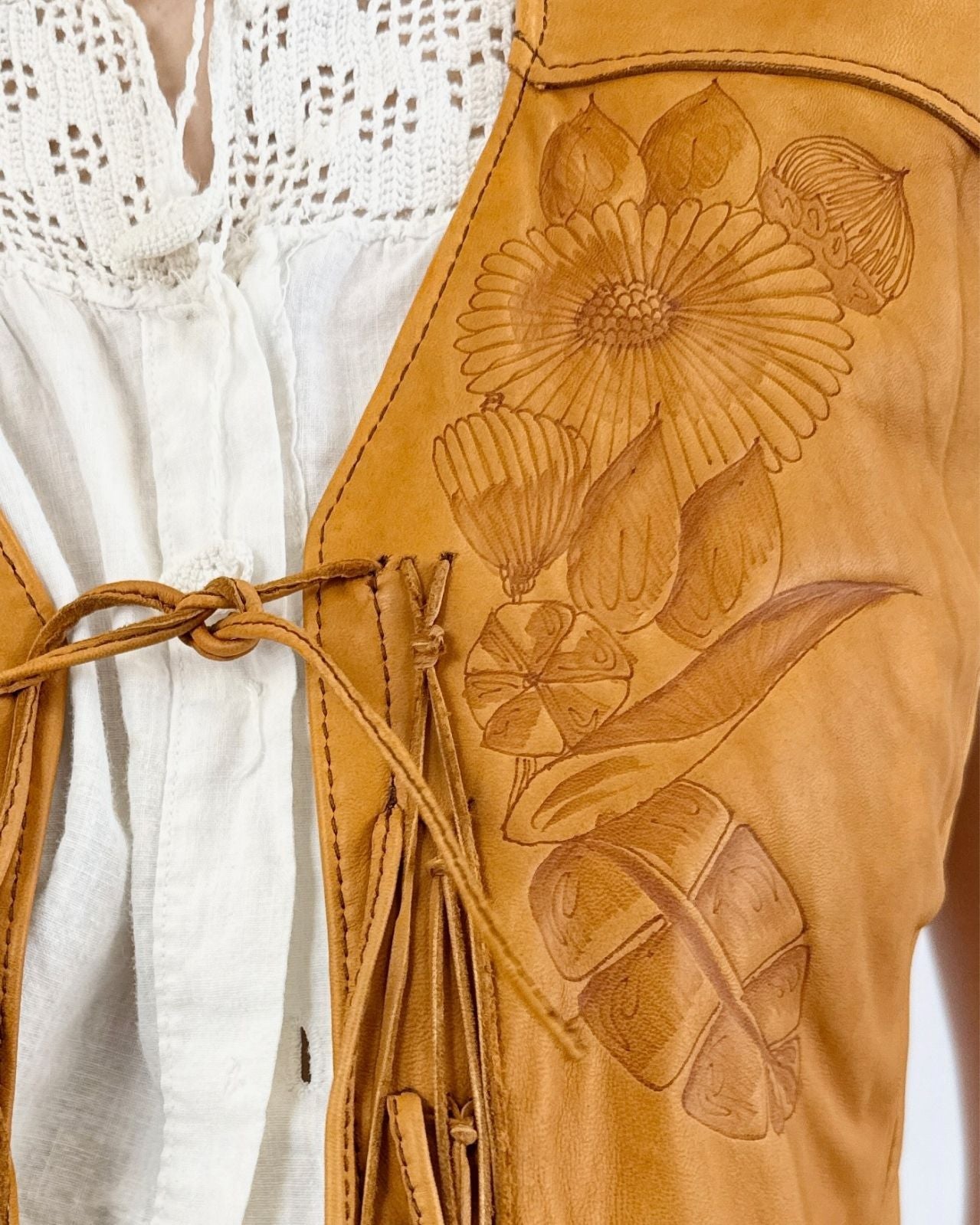 Santa Fe Western Sun Leather Set