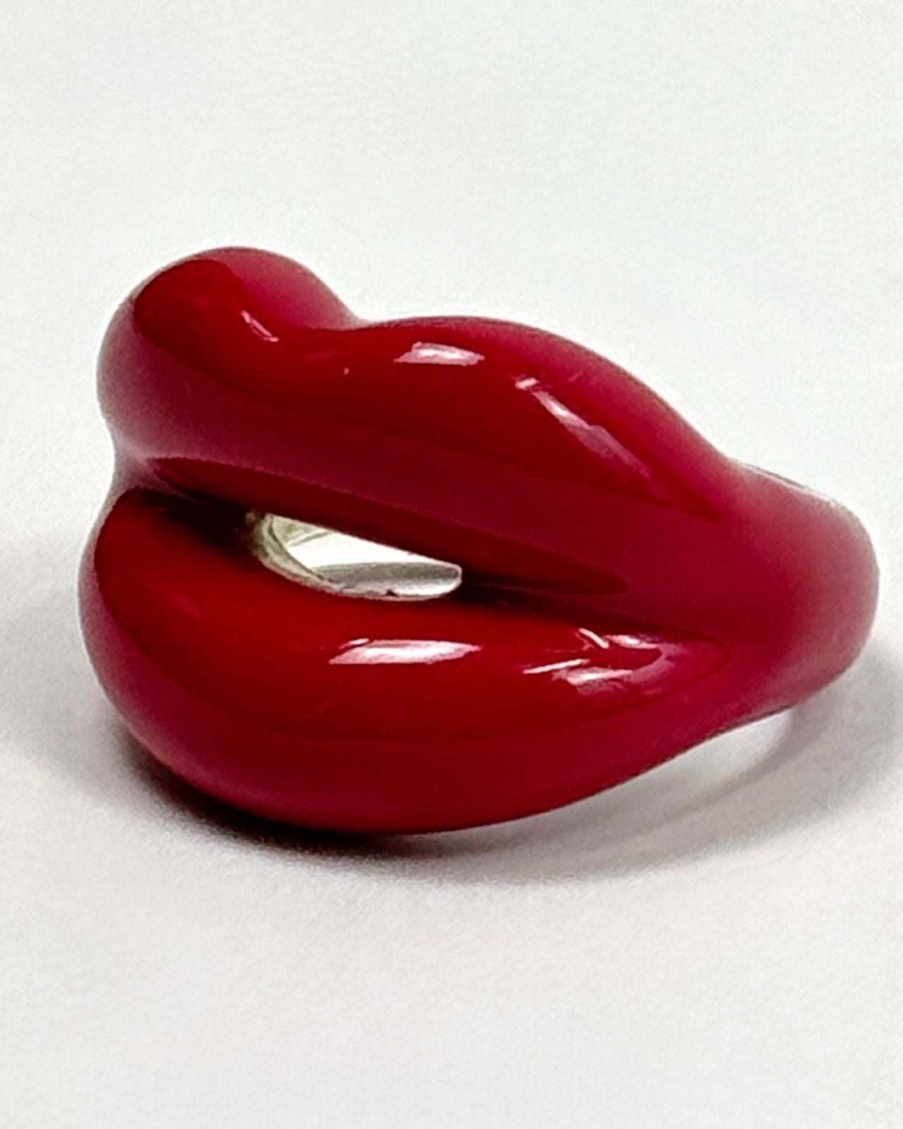Kiss of Life Lip Ring