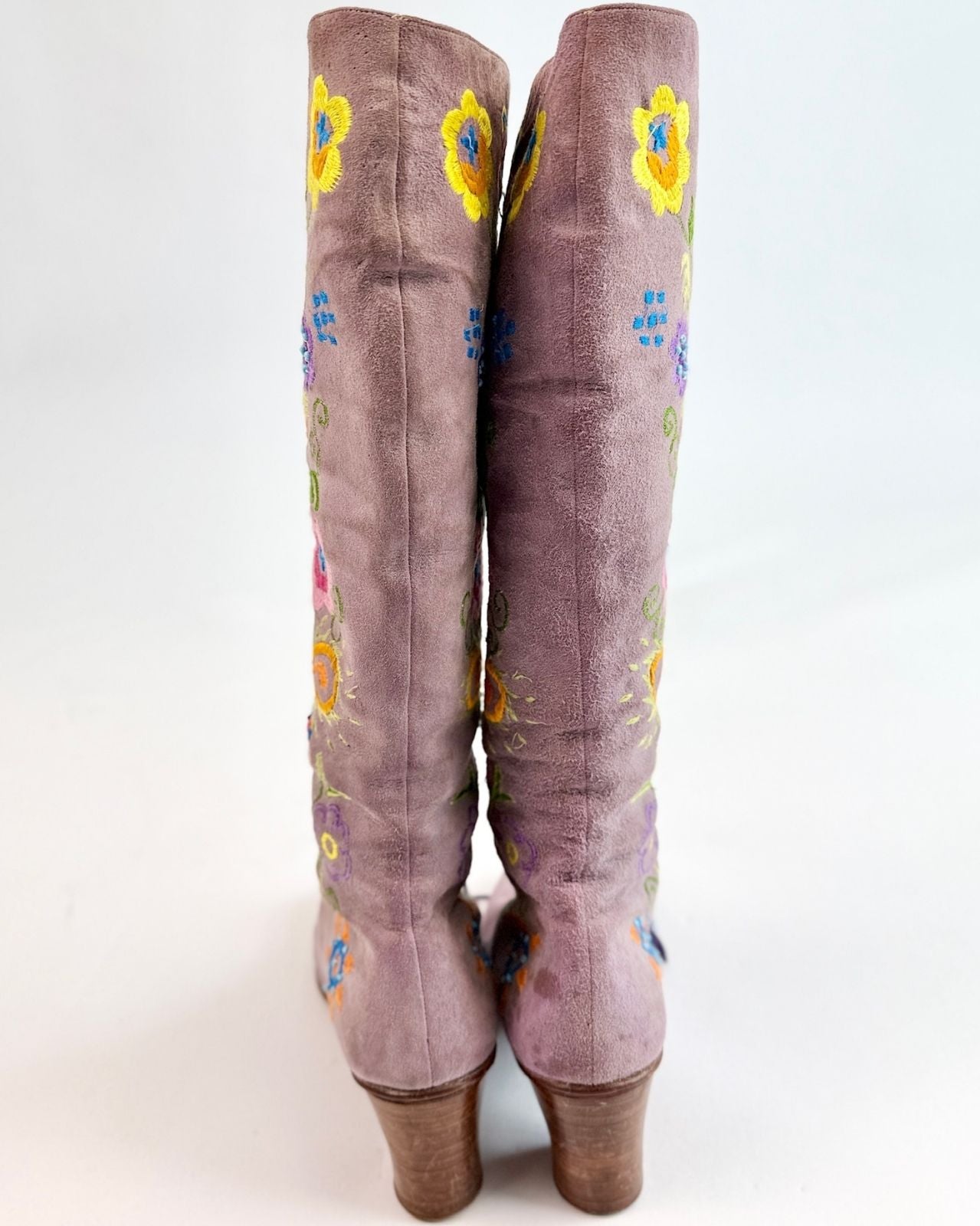 1960s Lavender Suede Embroidered Boots