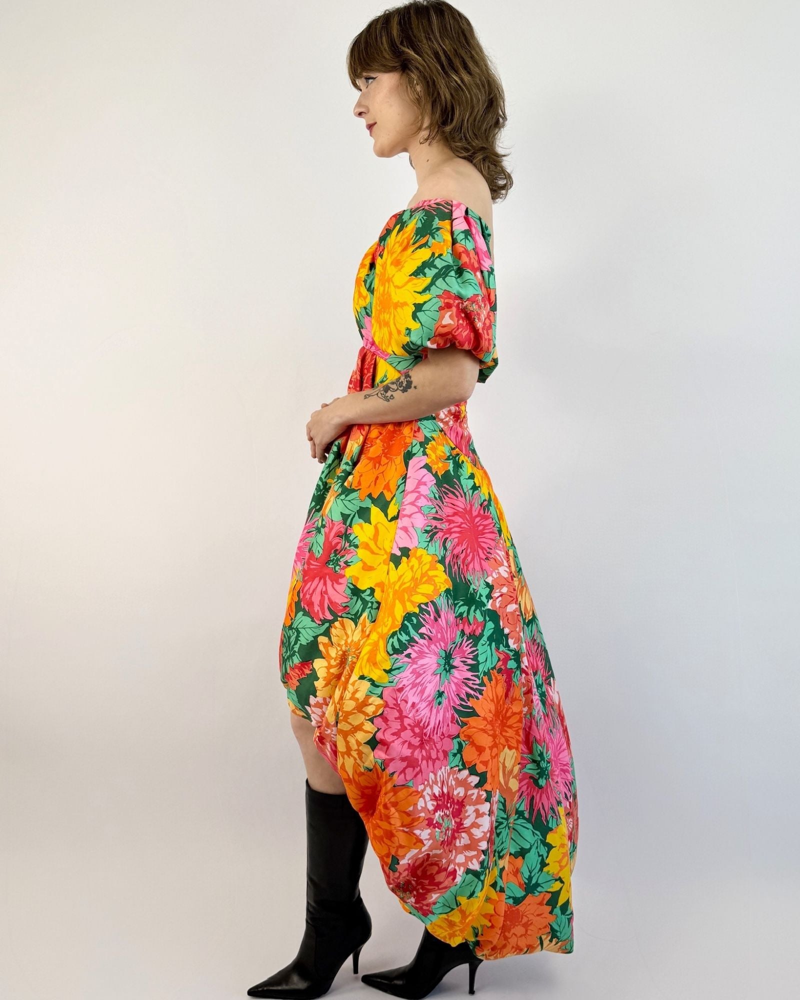 1987 Scaasi Bubbly Bouquet Silk Gown