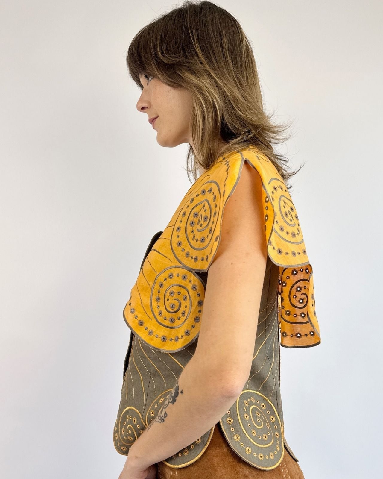 Span of Time Linen Butterfly Blouse