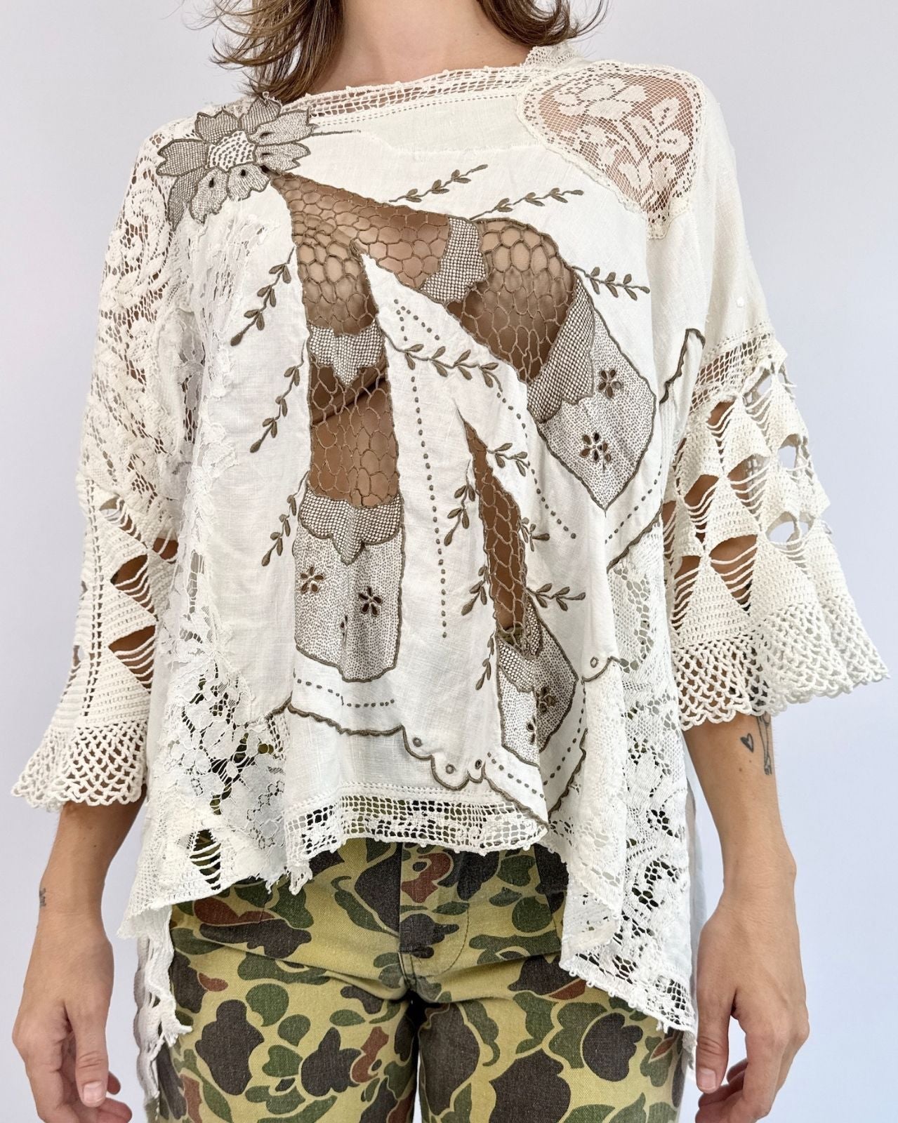 Char Soul Windows Lace Crochet Tunic