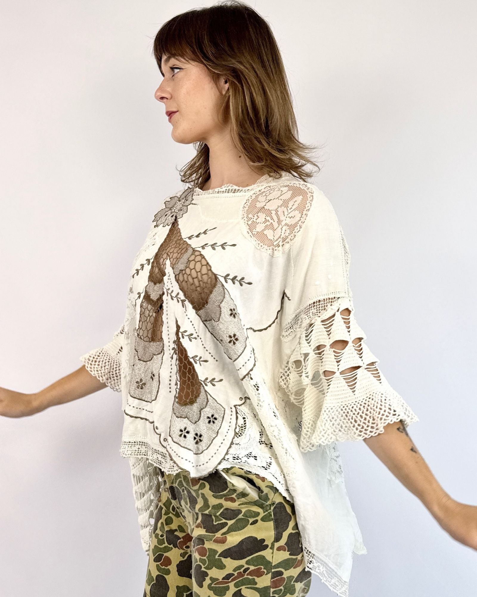 Char Soul Windows Lace Crochet Tunic