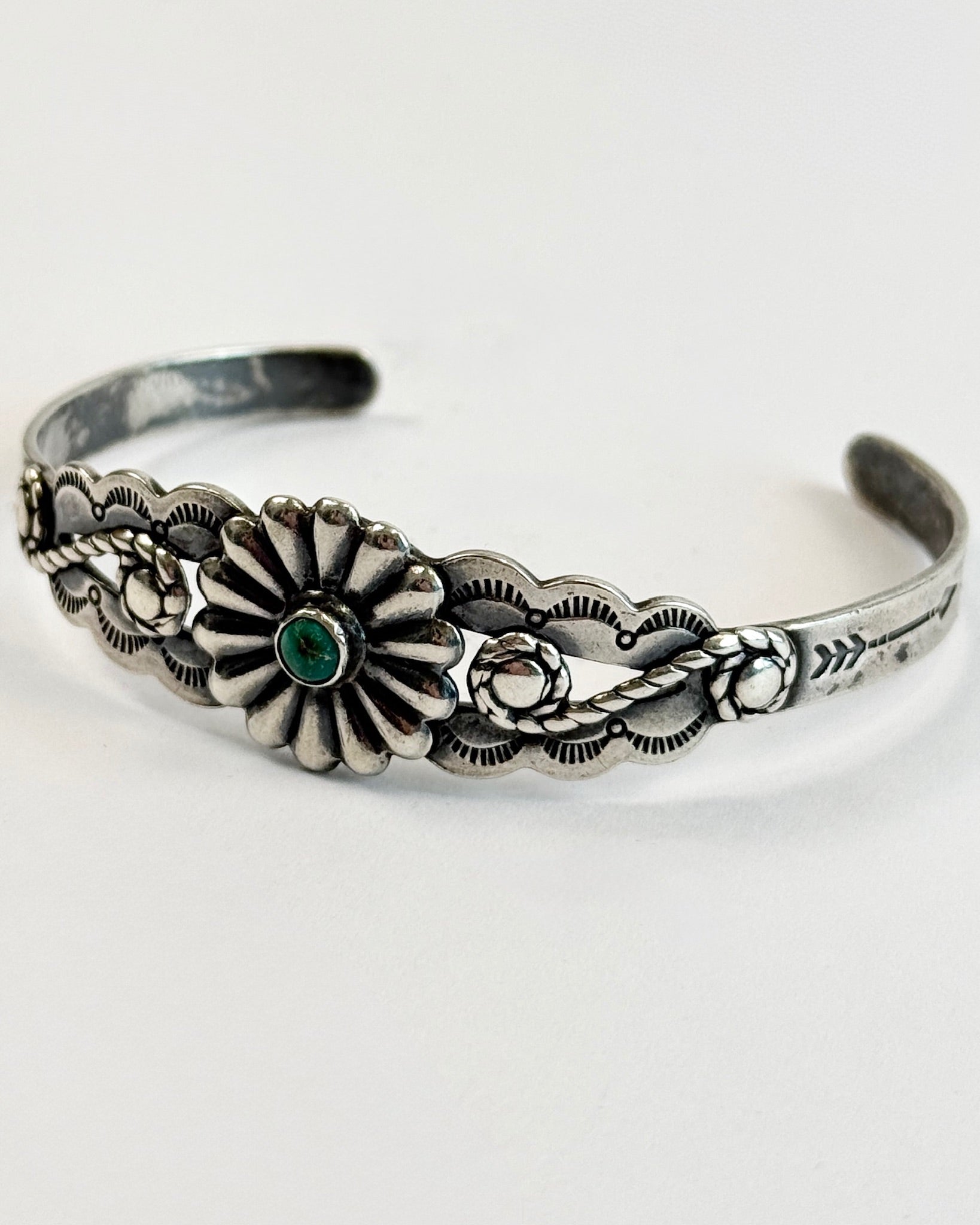 Western Silver Daisy Cuff Bracelet