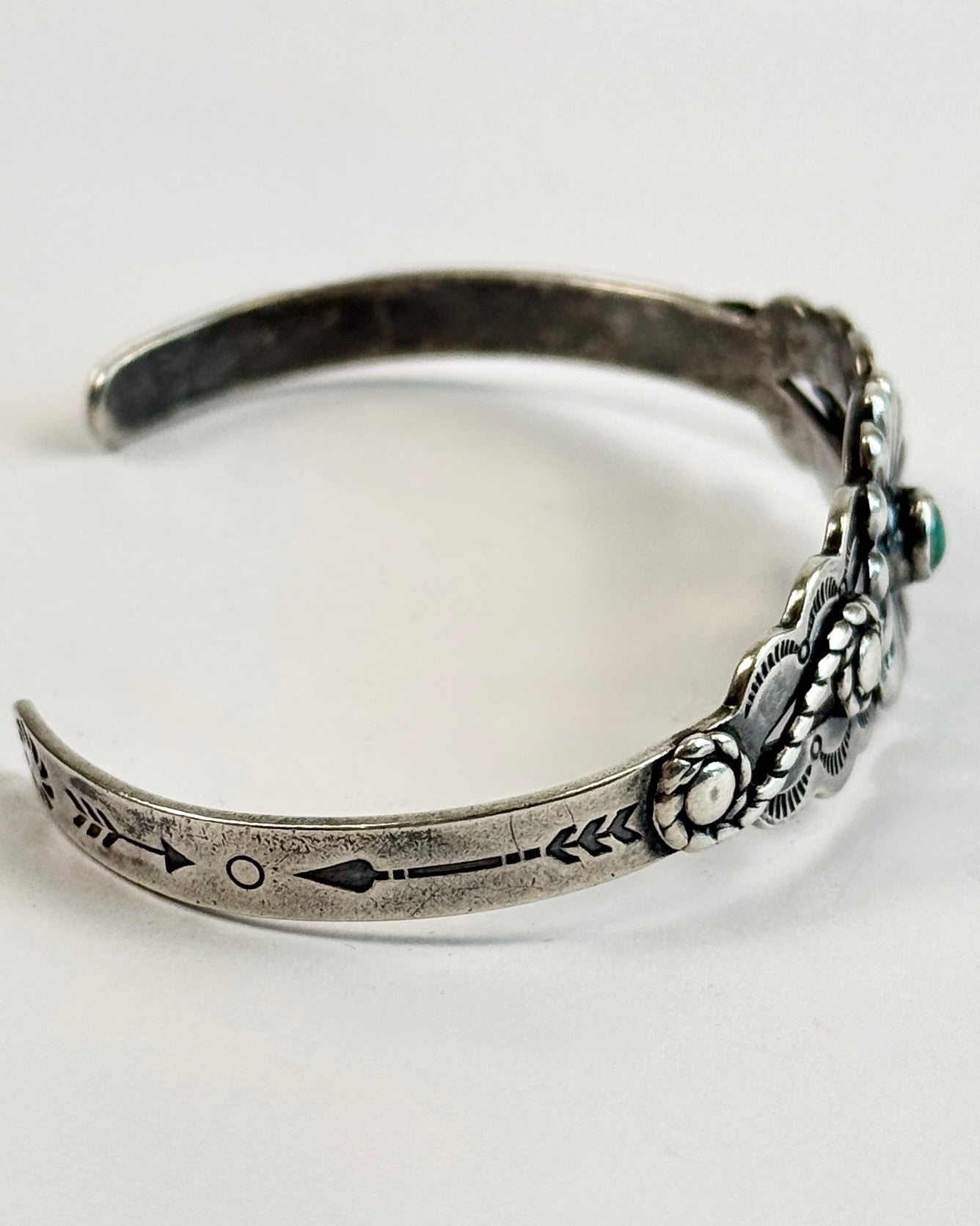 Western Silver Daisy Cuff Bracelet