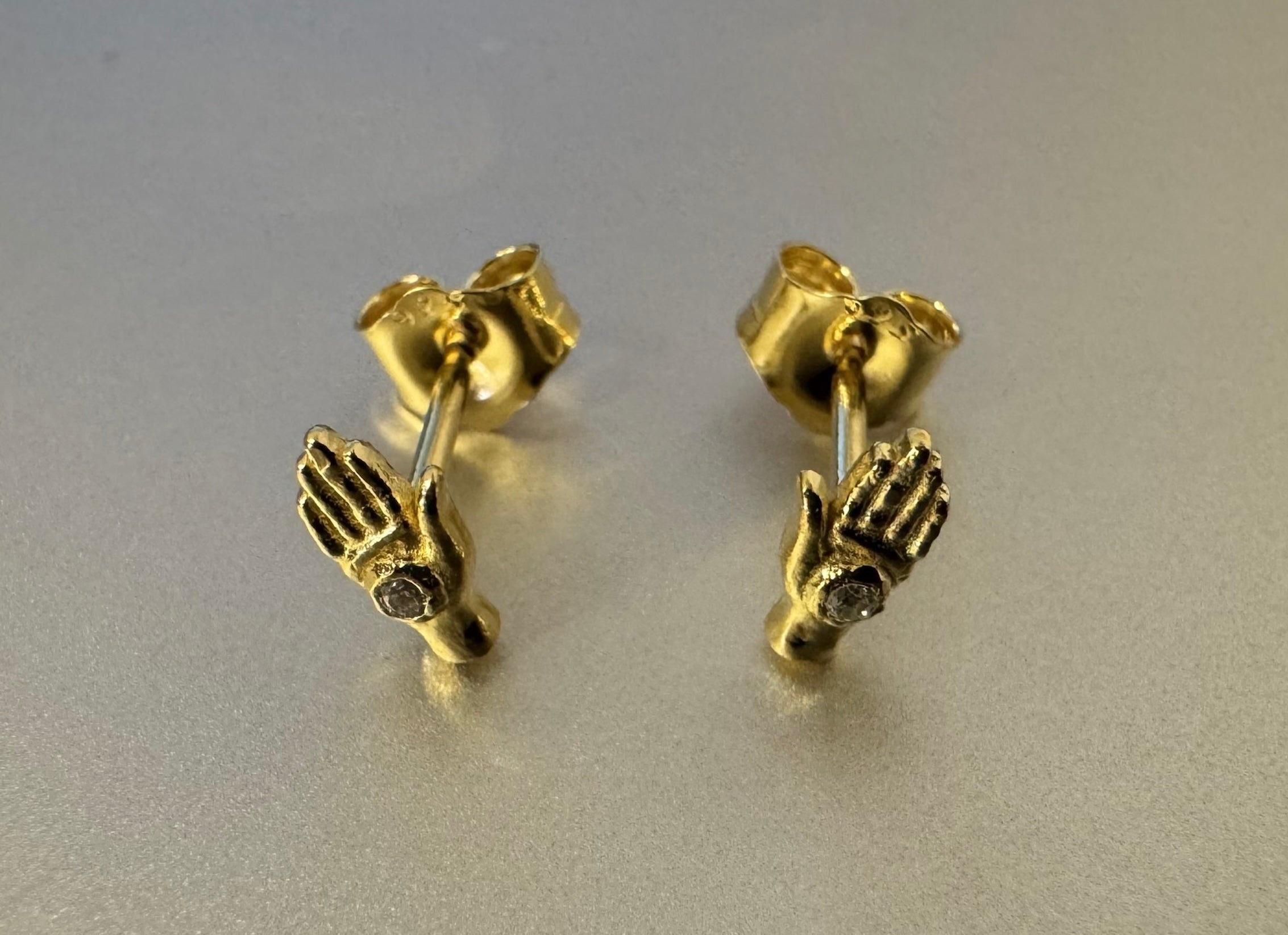 Maanesten Mano Earrings