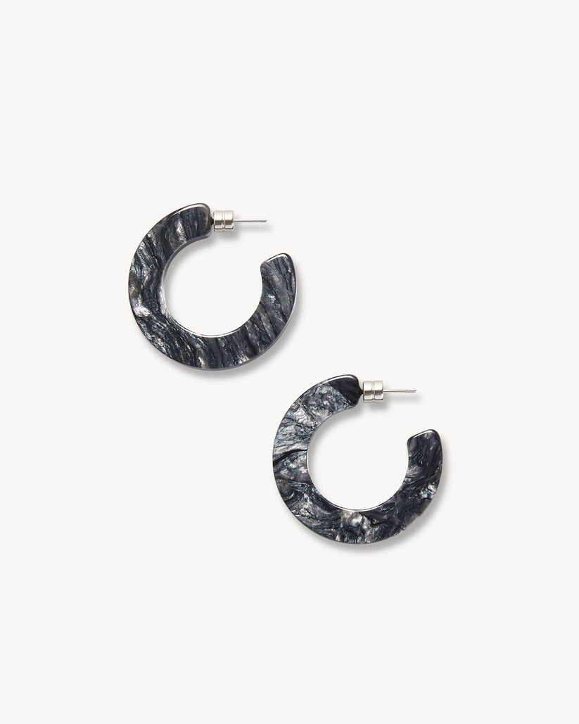 Machete Kate Hoops