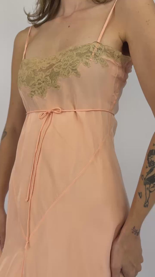 1930s Peach Orchards Silk Step In