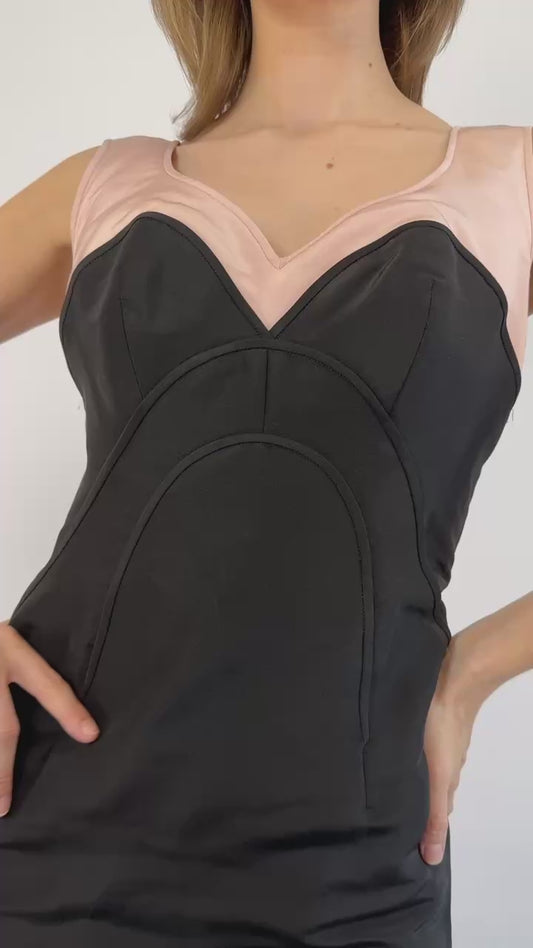 Oscar de la Renta Take a Bow Gown