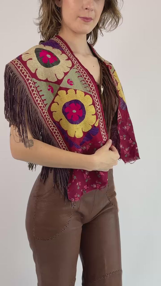 Uzbek Gullarim Embroidered Collar